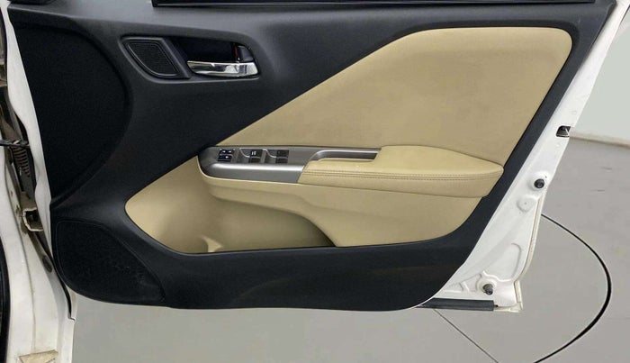 2017 Honda City 1.5L I-VTEC VX CVT, Petrol, Automatic, 61,286 km, Driver Side Door Panels Control