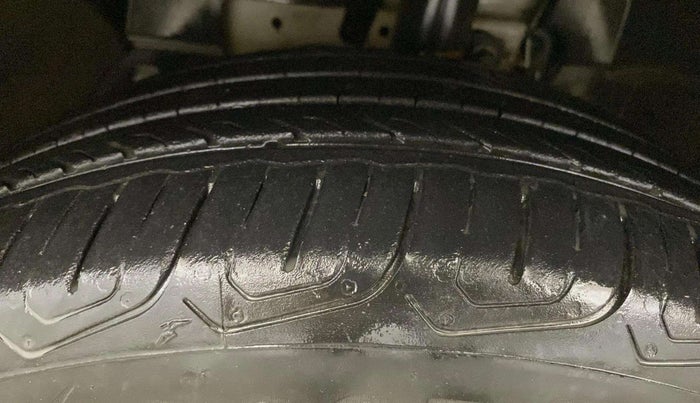 2018 Ford Ecosport TITANIUM + 1.5L PETROL AT, Petrol, Automatic, 94,679 km, Left Front Tyre Tread