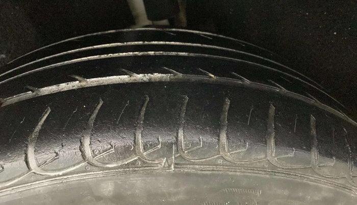 2018 Ford Ecosport TITANIUM + 1.5L PETROL AT, Petrol, Automatic, 94,679 km, Left Rear Tyre Tread