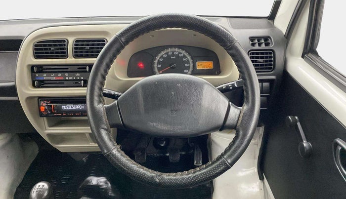 2017 Maruti Eeco 5 STR WITH A/C+HTR, Petrol, Manual, 36,418 km, Steering Wheel Close Up