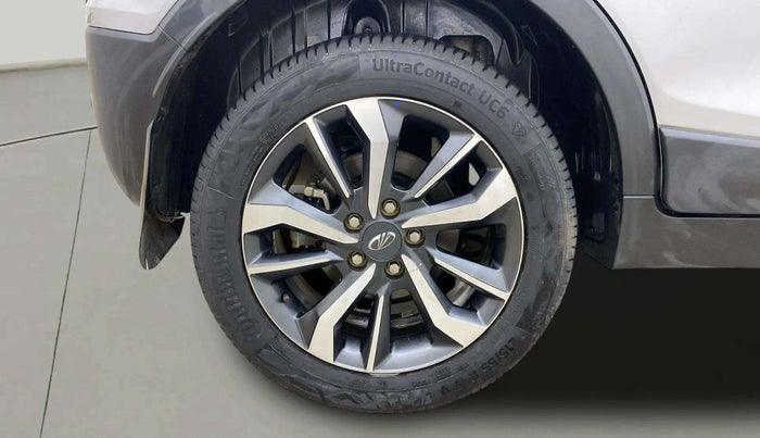 2019 Mahindra XUV300 W8 (O) 1.2 PETROL, Petrol, Manual, 70,547 km, Right Rear Wheel