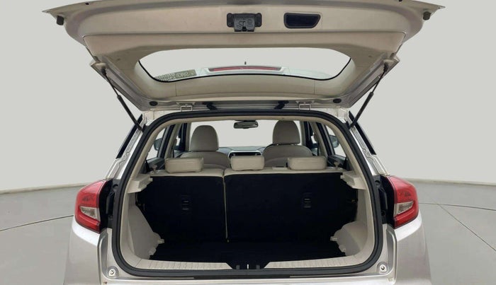 2019 Mahindra XUV300 W8 (O) 1.2 PETROL, Petrol, Manual, 70,547 km, Boot Open Zoomed View