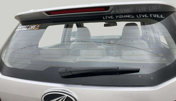 2019 Mahindra XUV300 W8 (O) 1.2 PETROL, Petrol, Manual, 70,547 km, Rear Wiper