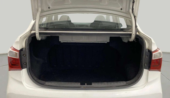 2017 Hyundai Xcent S 1.2, Petrol, Manual, 57,896 km, Boot Inside