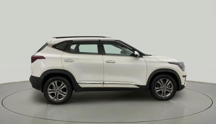 2020 KIA SELTOS HTX 1.5 PETROL, Petrol, Manual, 45,619 km, Right Side View