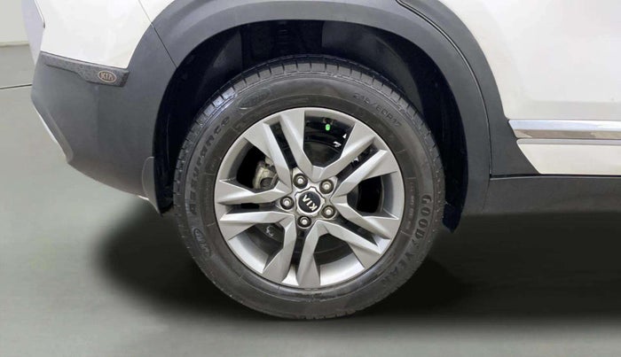 2020 KIA SELTOS HTX 1.5 PETROL, Petrol, Manual, 45,619 km, Right Rear Wheel