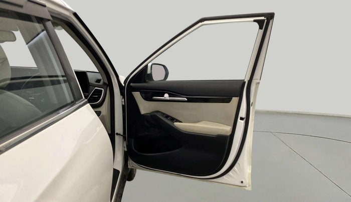 2020 KIA SELTOS HTX 1.5 PETROL, Petrol, Manual, 45,619 km, RHS Front Door