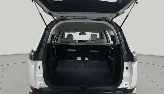 2021 Tata Safari XZ, Diesel, Manual, 40,042 km, Boot Inside