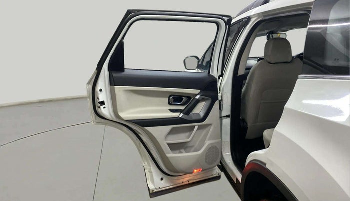 2021 Tata Safari XZ, Diesel, Manual, 40,042 km, LHS Rear Door