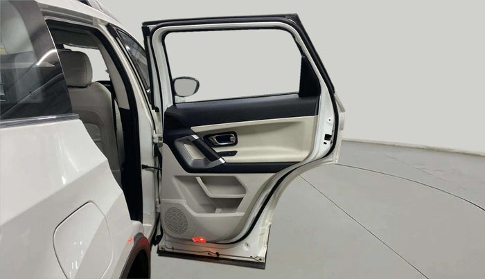2021 Tata Safari XZ, Diesel, Manual, 40,042 km, RHS Rear Door
