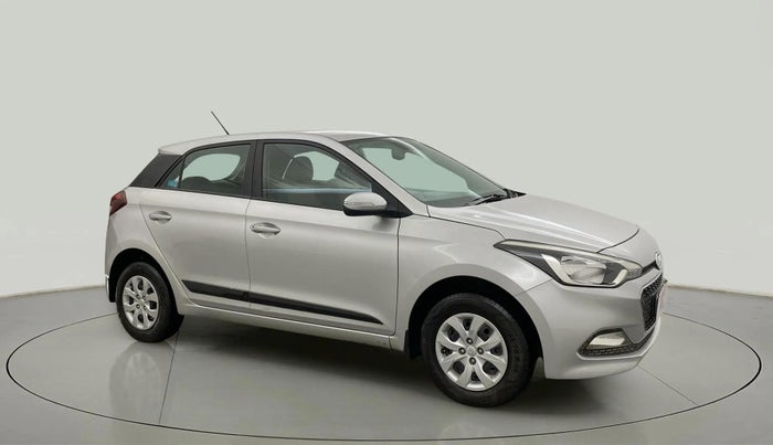 2015 Hyundai Elite i20 SPORTZ 1.2, Petrol, Manual, 66,996 km, Right Front Diagonal