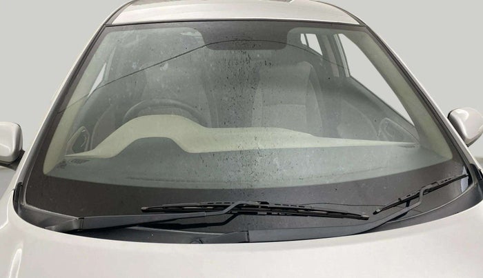 2015 Hyundai Elite i20 SPORTZ 1.2, Petrol, Manual, 66,996 km, Front Windshield