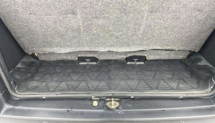 2021 Maruti Eeco 7 STR, Petrol, Manual, 30,666 km, Boot Open Zoomed View
