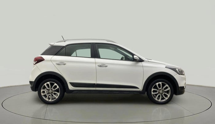 2017 Hyundai i20 Active 1.2 SX, Petrol, Manual, 74,374 km, Right Side View