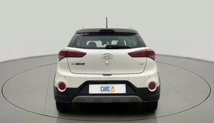 2017 Hyundai i20 Active 1.2 SX, Petrol, Manual, 74,374 km, Back/Rear