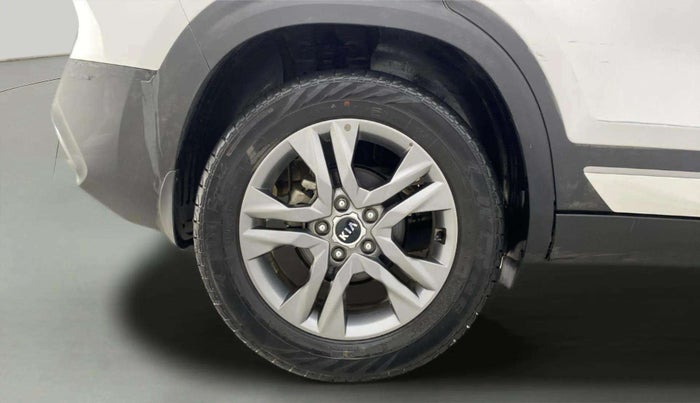 2021 KIA SELTOS HTX IVT 1.5 PETROL, Petrol, Automatic, 14,905 km, Right Rear Wheel