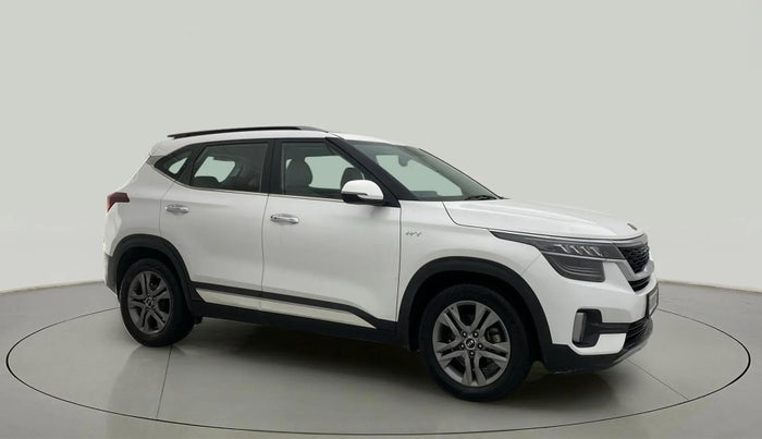 2021 KIA SELTOS HTX IVT 1.5 PETROL, Petrol, Automatic, 14,905 km, Right Front Diagonal