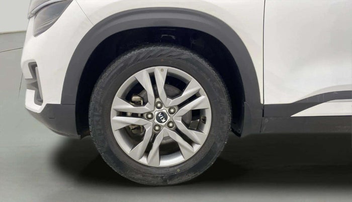 2021 KIA SELTOS HTX IVT 1.5 PETROL, Petrol, Automatic, 14,905 km, Left Front Wheel