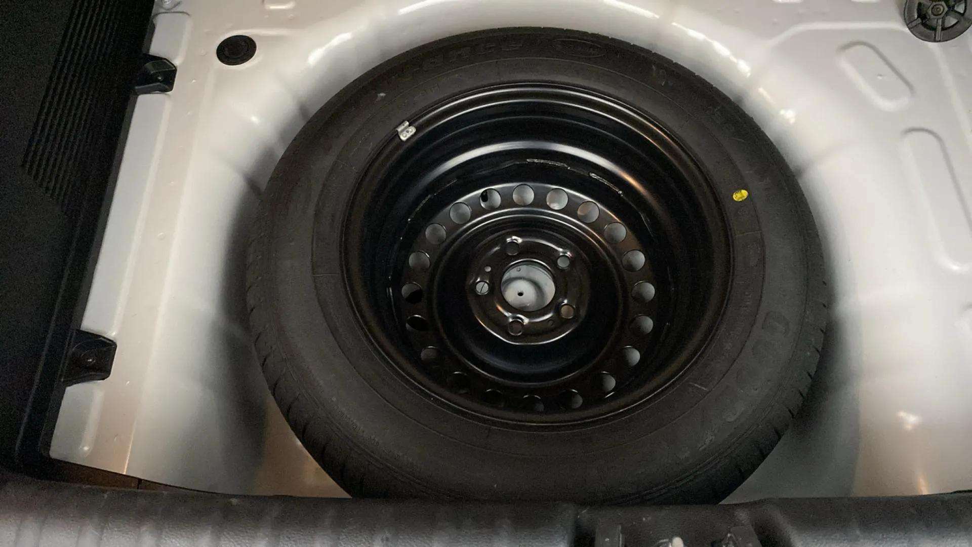 Spare-Tyre-22