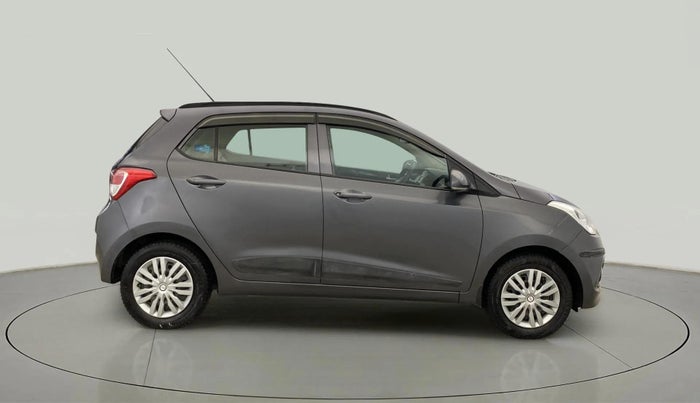 2016 Hyundai Grand i10 SPORTZ 1.2 KAPPA VTVT, Petrol, Manual, 74,438 km, Right Side View