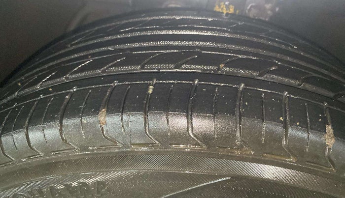 2018 Ford Ecosport TITANIUM + 1.5L PETROL AT, Petrol, Automatic, 84,620 km, Left Front Tyre Tread