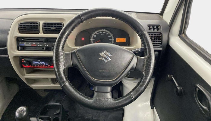 2022 Maruti Eeco 5 STR AC (O), Petrol, Manual, 53,349 km, Steering Wheel Close Up