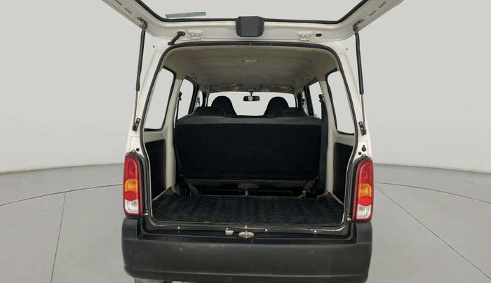2022 Maruti Eeco 5 STR AC (O), Petrol, Manual, 53,349 km, Boot Inside