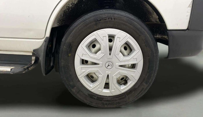 2022 Maruti Eeco 5 STR AC (O), Petrol, Manual, 53,349 km, Right Front Wheel