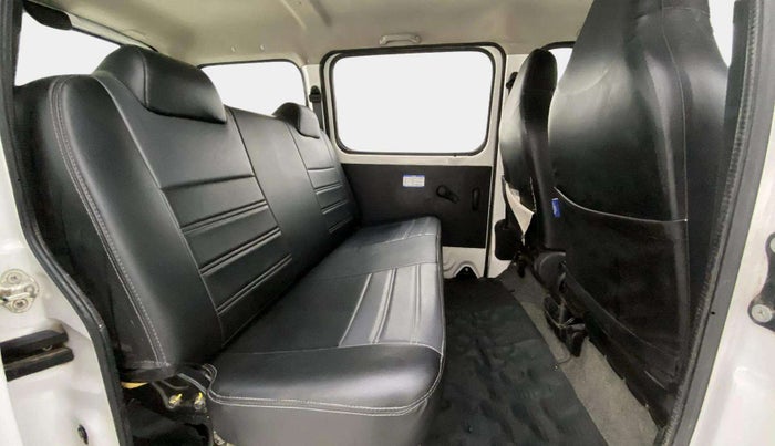 2022 Maruti Eeco 5 STR AC (O), Petrol, Manual, 53,349 km, Right Side Rear Door Cabin