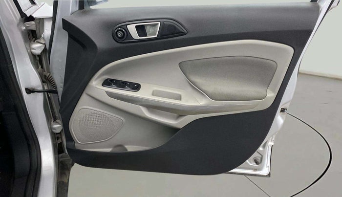 2015 Ford Ecosport TITANIUM 1.5L PETROL AT, Petrol, Automatic, 22,435 km, Driver Side Door Panels Control