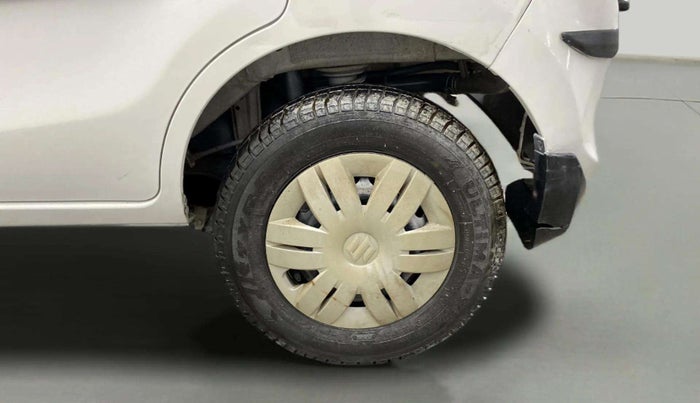 2016 Maruti Alto 800 LXI, Petrol, Manual, 28,589 km, Left Rear Wheel