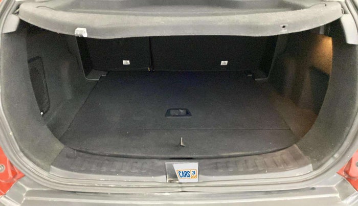 2021 Tata Harrier XZA 2.0L DUAL TONE, Diesel, Automatic, 26,632 km, Boot Open Zoomed View
