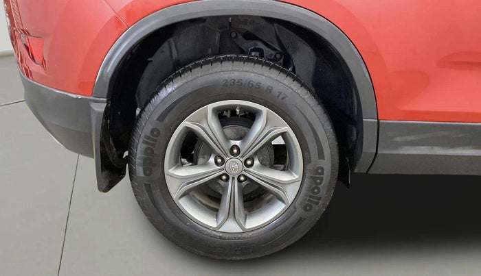 2021 Tata Harrier XZA 2.0L DUAL TONE, Diesel, Automatic, 26,632 km, Right Rear Wheel