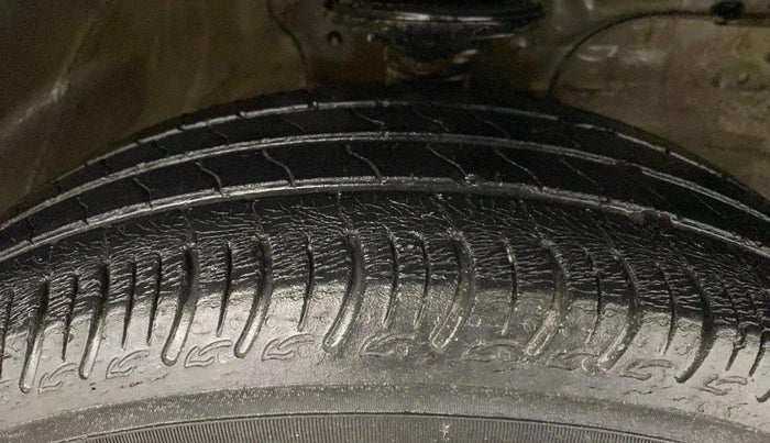 2022 Maruti S PRESSO VXI (O), Petrol, Manual, 35,505 km, Right Front Tyre Tread