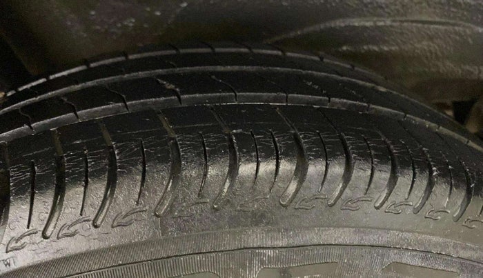 2022 Maruti S PRESSO VXI (O), Petrol, Manual, 35,505 km, Right Rear Tyre Tread