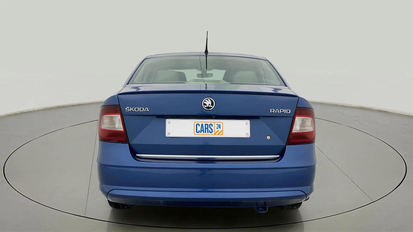 2017 Skoda Rapid STYLE 1.5 TDI AT, Diesel, Automatic, 1,15,836 km, Back/Rear