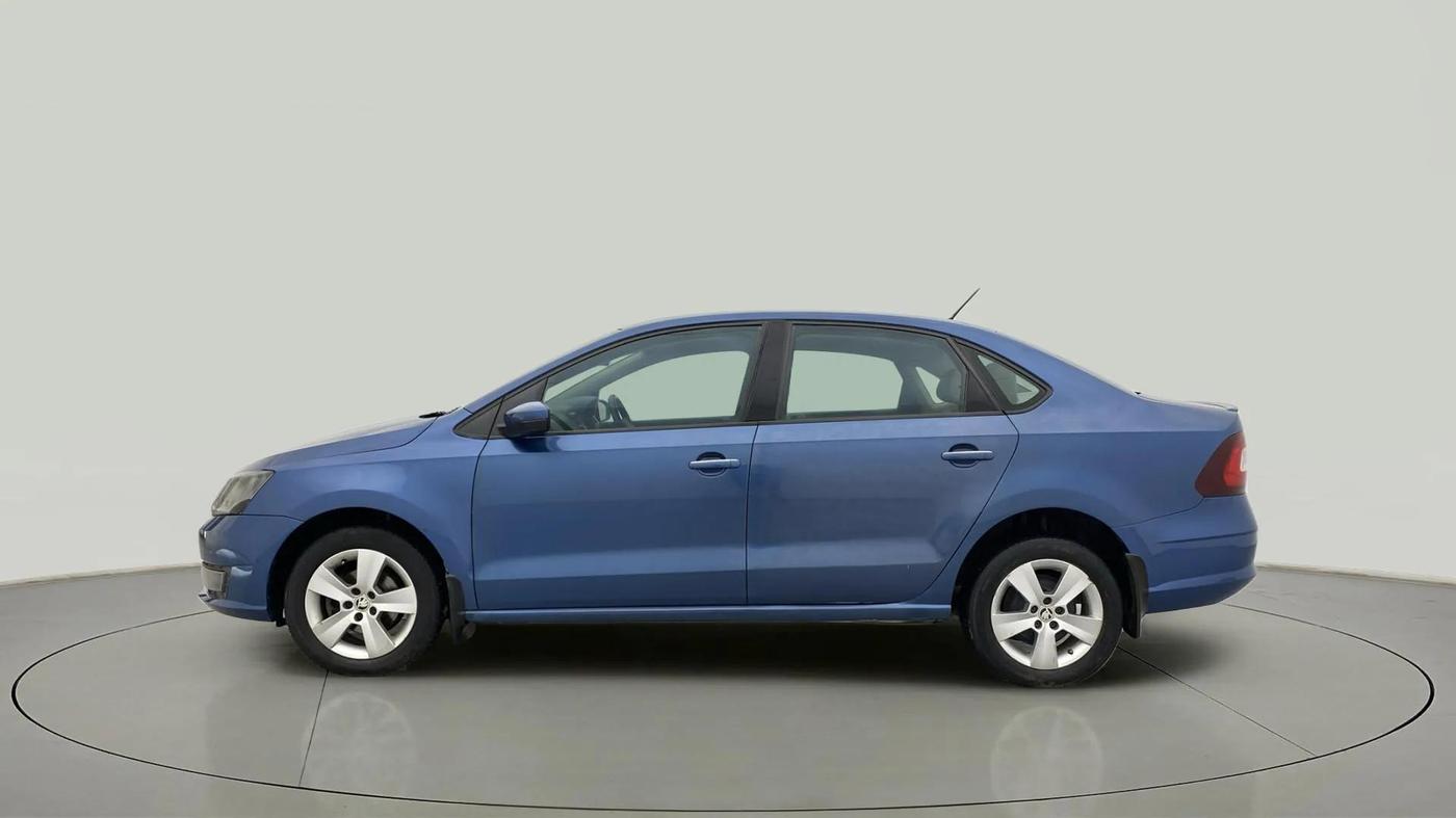 2017 Skoda Rapid STYLE 1.5 TDI AT, Diesel, Automatic, 1,15,836 km, Left Side