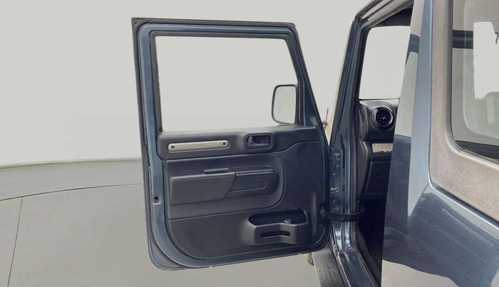 2021 Mahindra Thar LX PETROL HT 4WD AT, Petrol, Automatic, 38,706 km, LHS Front Door