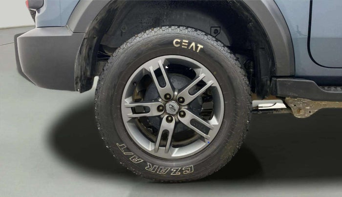 2021 Mahindra Thar LX PETROL HT 4WD AT, Petrol, Automatic, 38,706 km, Right Rear Wheel