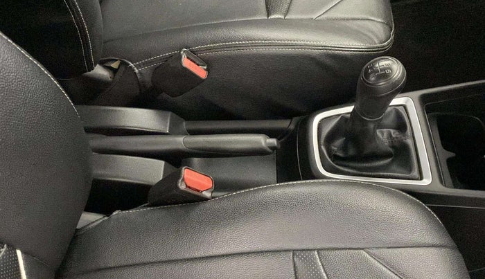 2019 Maruti Swift LXI, Petrol, Manual, 28,233 km, Gear Lever