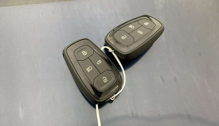 2021 Tata TIGOR XZA PLUS PETROL, Petrol, Automatic, 45,186 km, Key Close Up