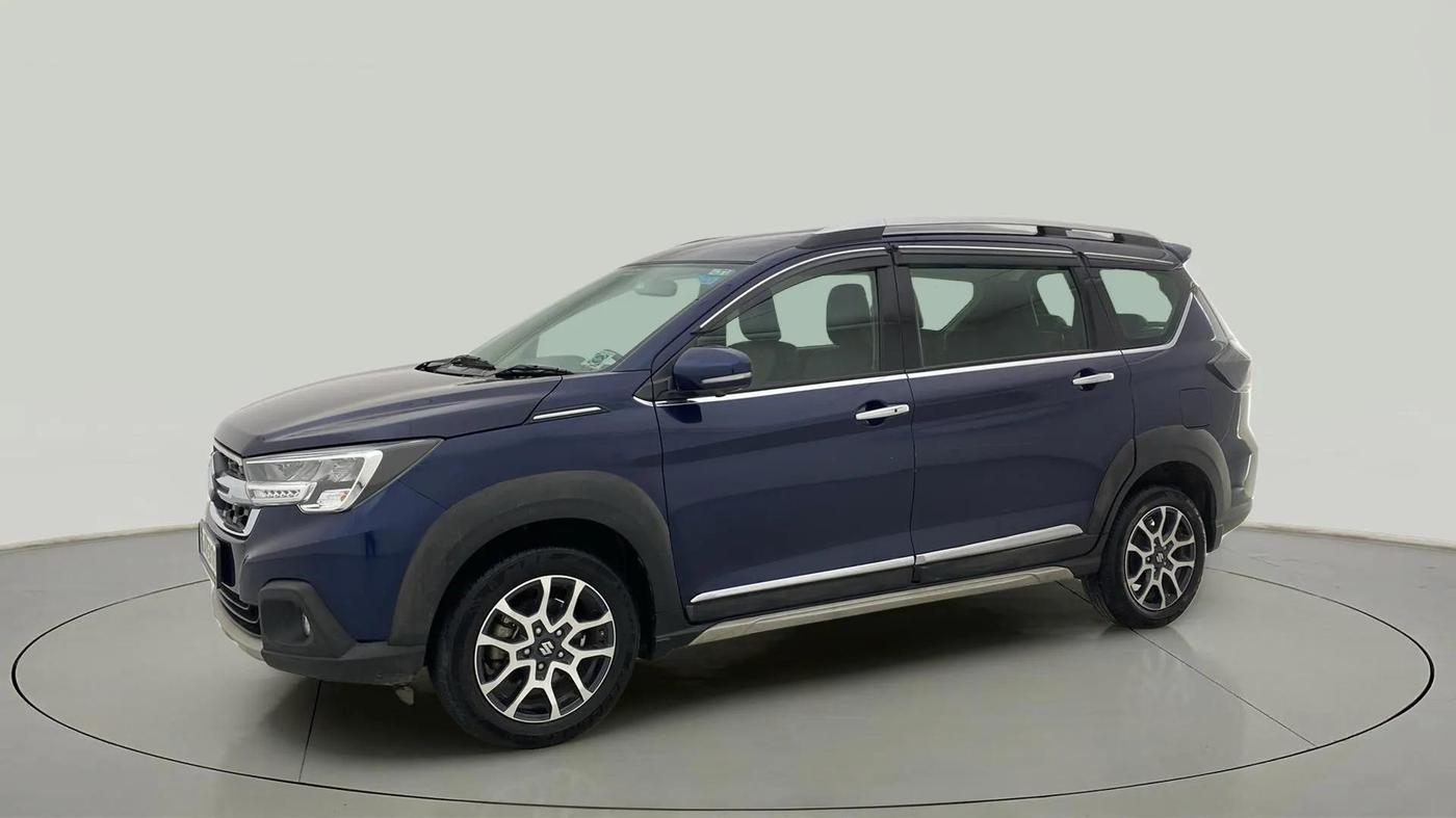 2022 Maruti XL6 ALPHA PLUS MT, Petrol, Manual, 39,027 km, Left Front Diagonal