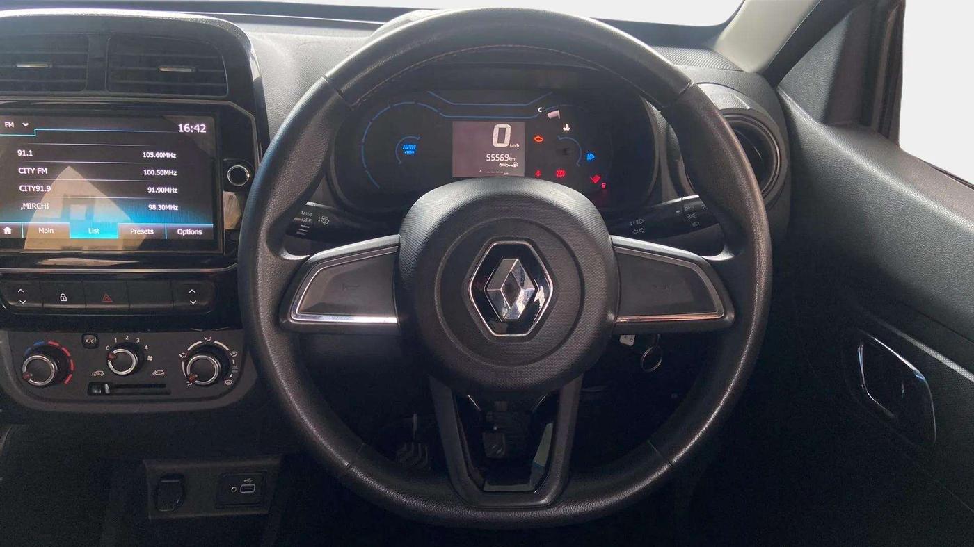 2020 Renault Kwid RXT 1.0 (O), Petrol, Manual, 55,595 km, Steering Wheel Close Up