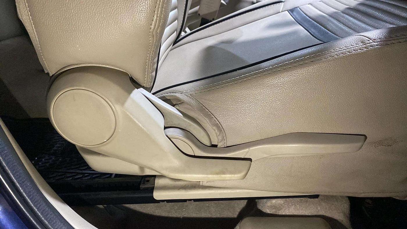 2021 Maruti Dzire ZXI, Petrol, Manual, 14,311 km, Driver Side Adjustment Panel