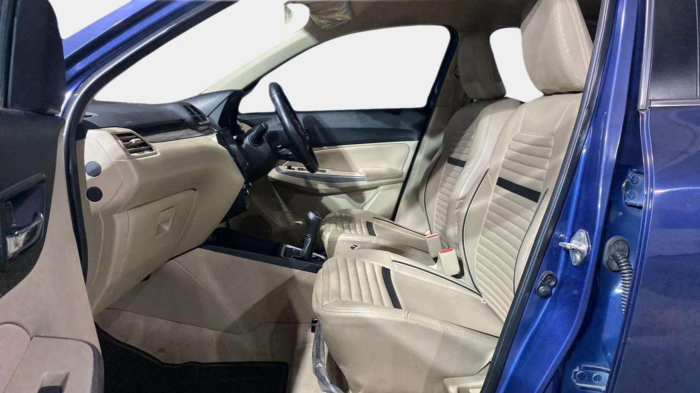 2021 Maruti Dzire ZXI, Petrol, Manual, 14,311 km, Right Side Front Door Cabin