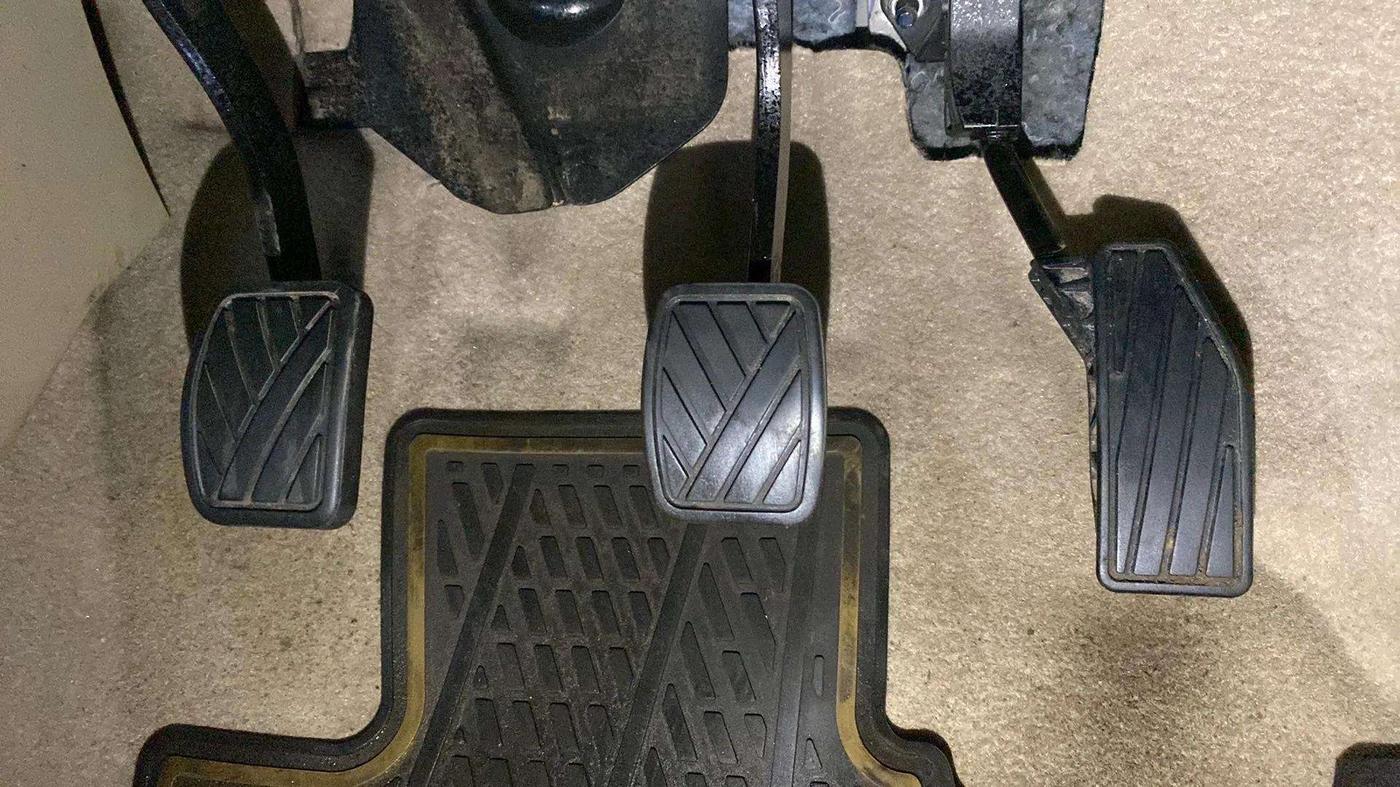 2021 Maruti Dzire ZXI, Petrol, Manual, 14,311 km, Pedals