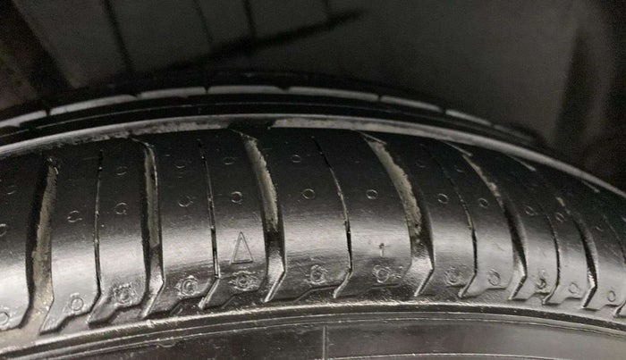 2021 Maruti Dzire ZXI Plus, Petrol, Manual, 76,205 km, Right Rear Tyre Tread