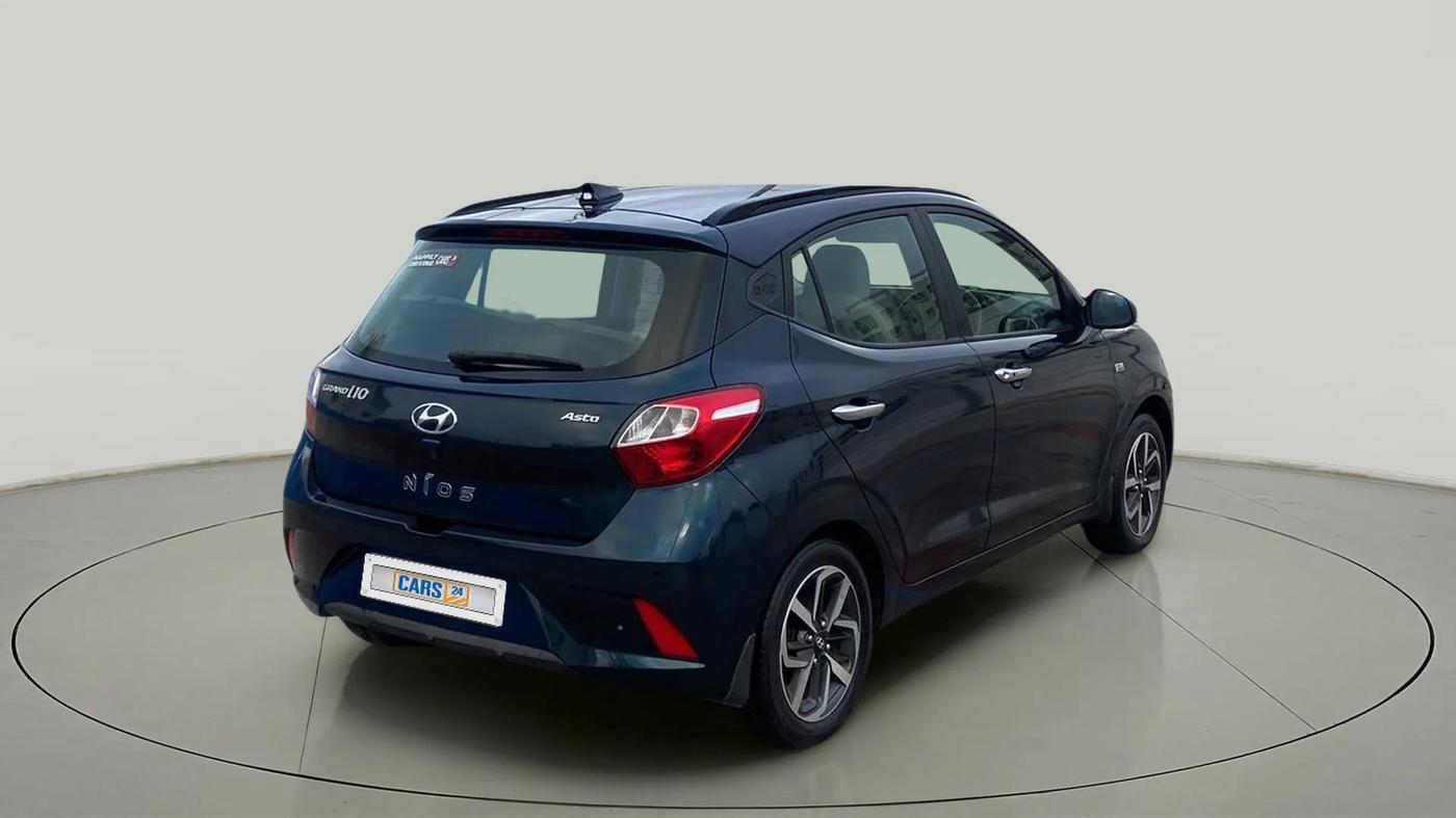 2022 Hyundai GRAND I10 NIOS ASTA AMT 1.2 KAPPA VTVT, CNG, Automatic, 62,114 km, Right Back Diagonal