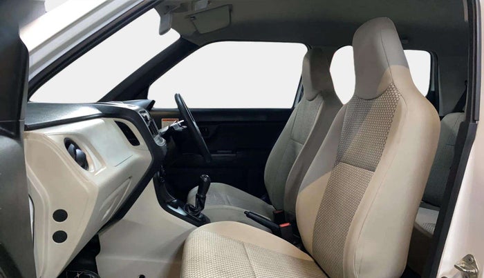 2021 Maruti New Wagon-R LXI CNG 1.0, CNG, Manual, 50,112 km, Right Side Front Door Cabin
