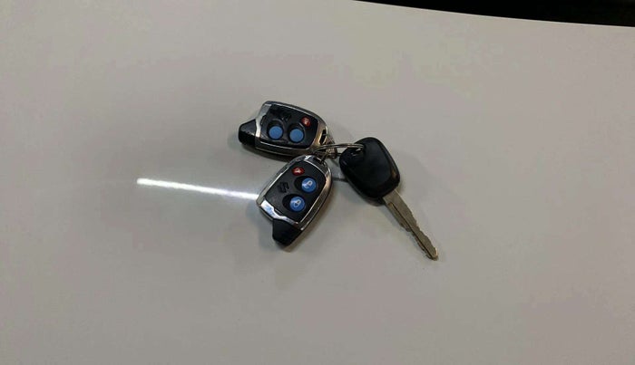 2021 Maruti New Wagon-R LXI CNG 1.0, CNG, Manual, 50,112 km, Key Close Up